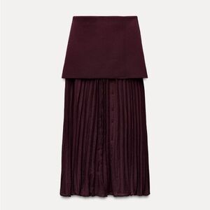 Elegant Burgundy Pleated Skirt